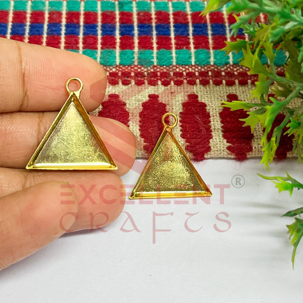 Triangle Metal Pendent Bezel