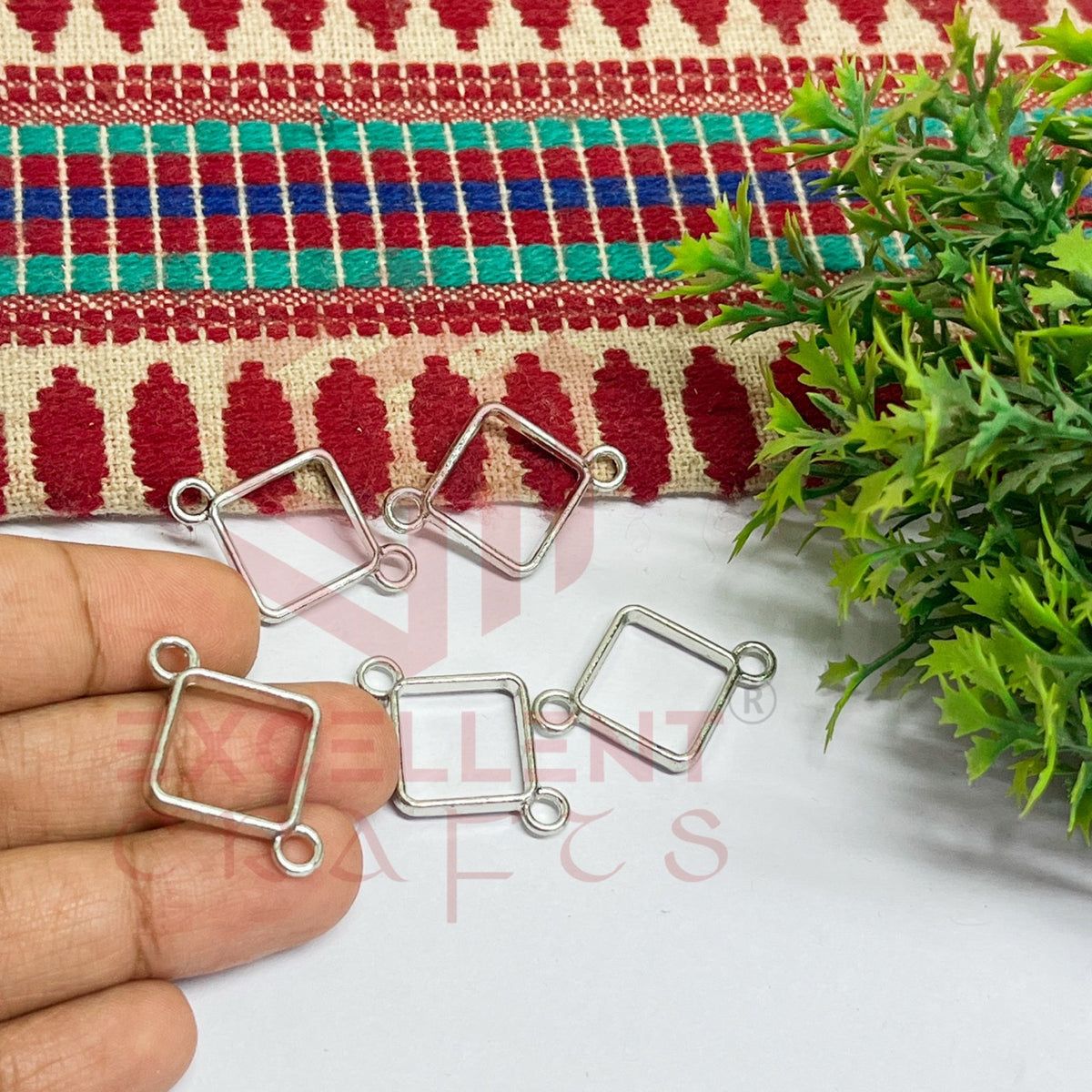 Rhombus Mini Rakhi Connectors