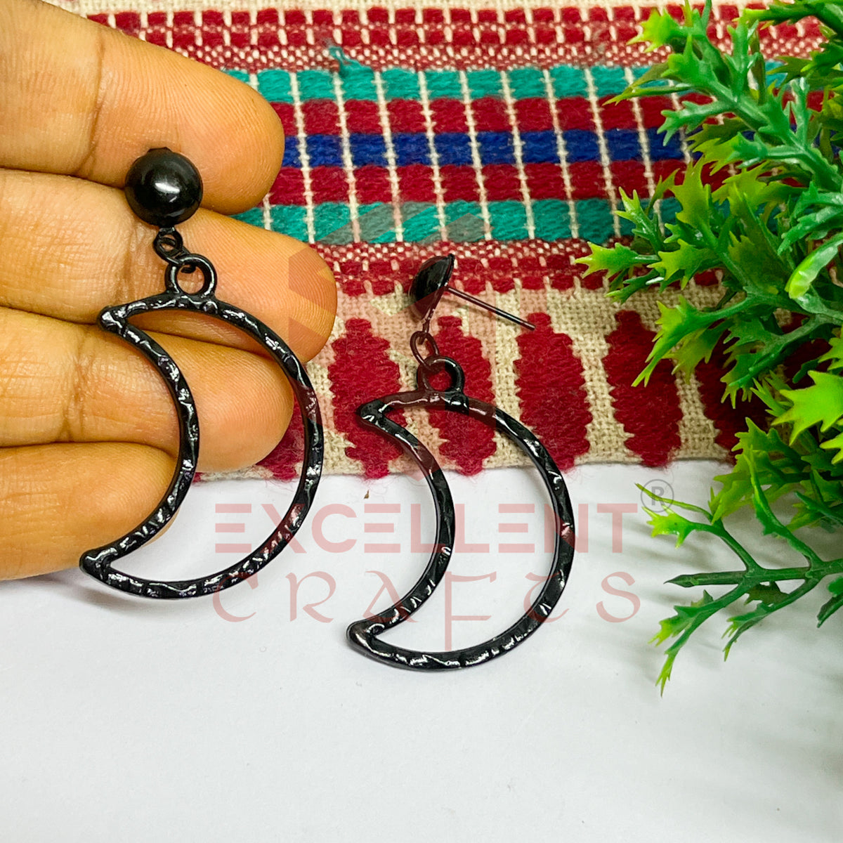 Ball Stud Halfmoon Shape Texture Earring Bezels - (1Pair)
