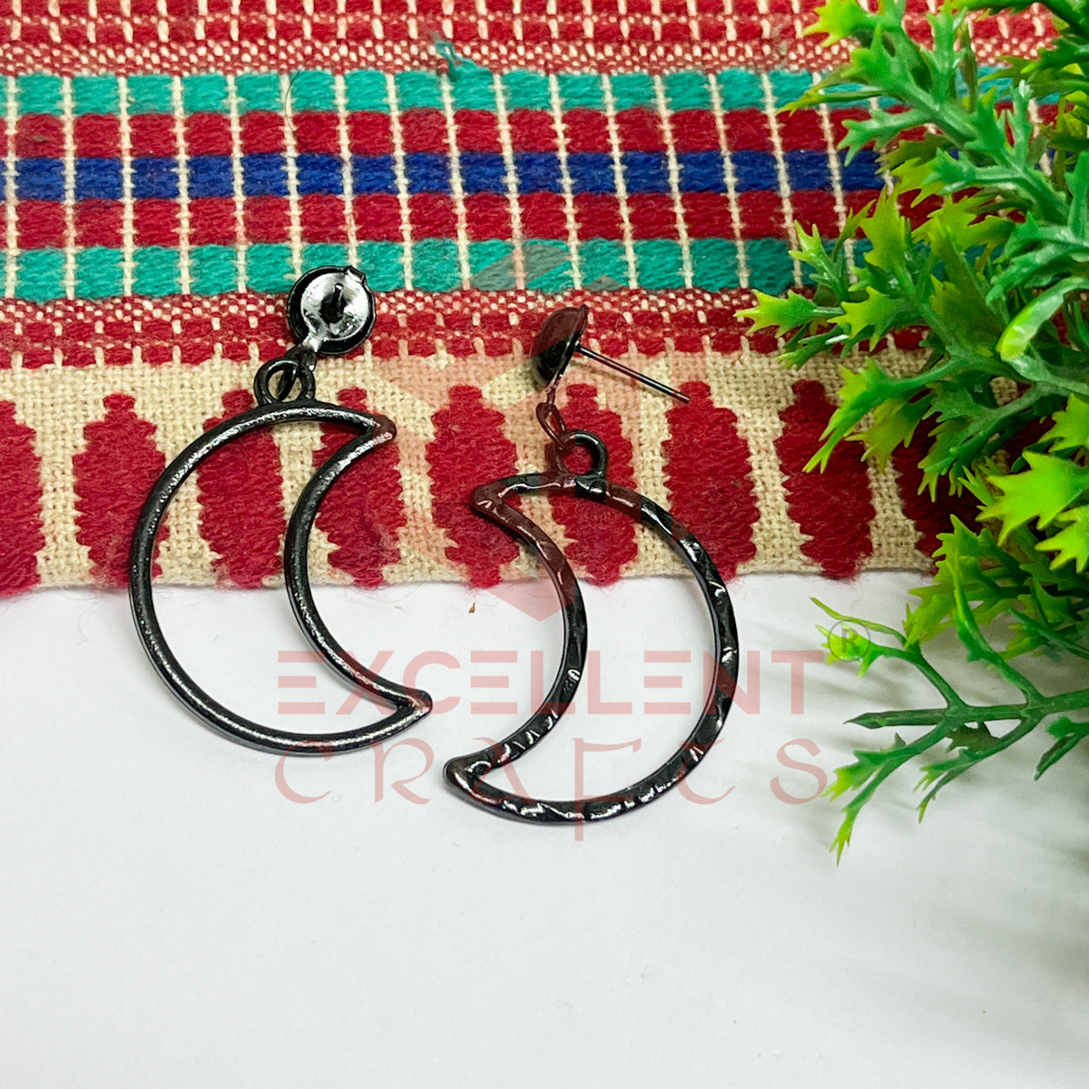 Ball Stud Halfmoon Shape Texture Earring Bezels - (1Pair)