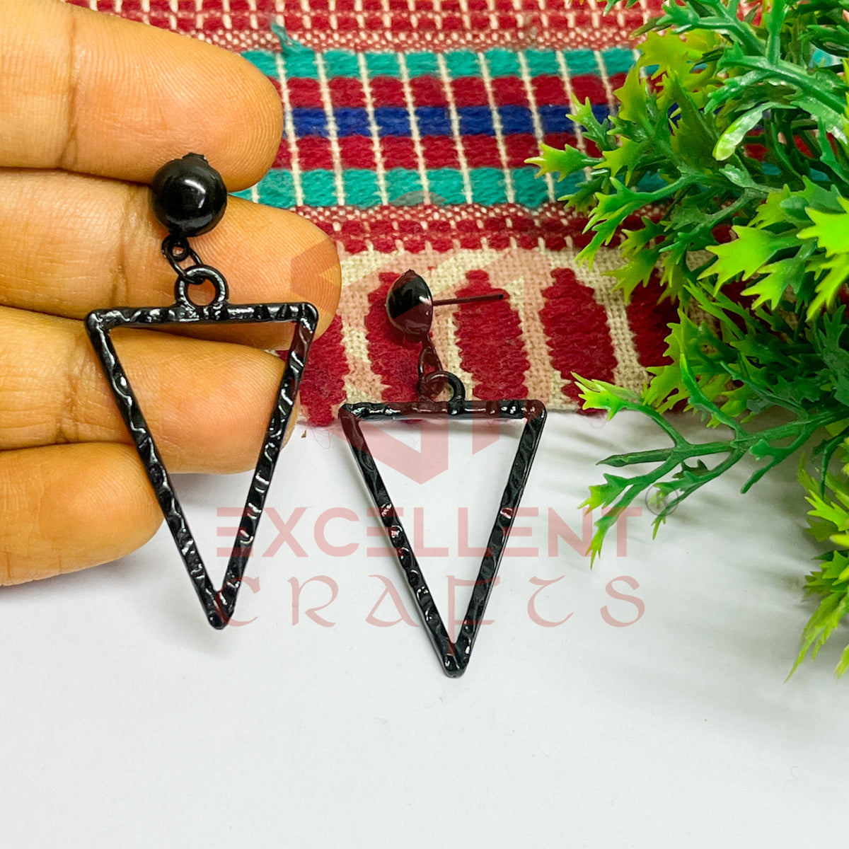 Ball Stud Triangle Shape Texture Earring Bezels - (1Pair)