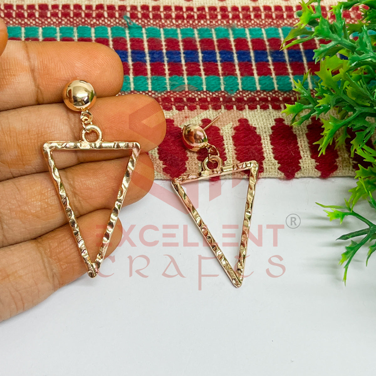 Ball Stud Triangle Shape Texture Earring Bezels - (1Pair)