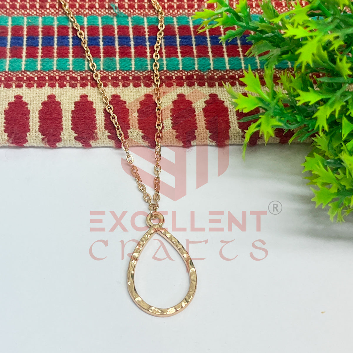 Teardrop Textured Pendant with Chain