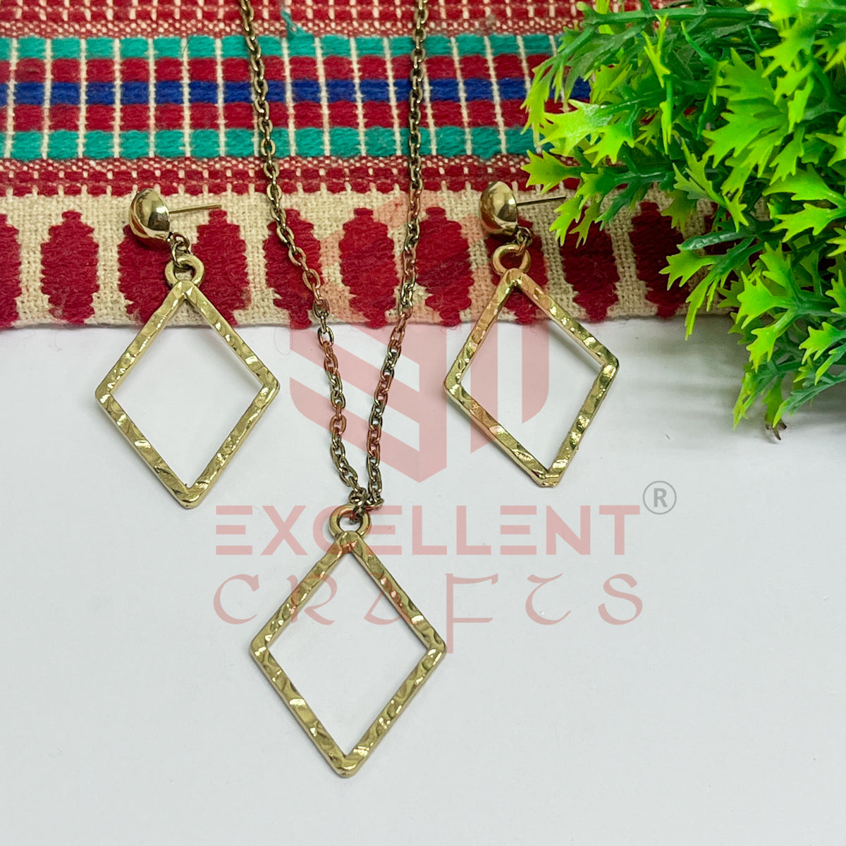 Diamond Shape Pendant Necklace with Earrings Bezel Set