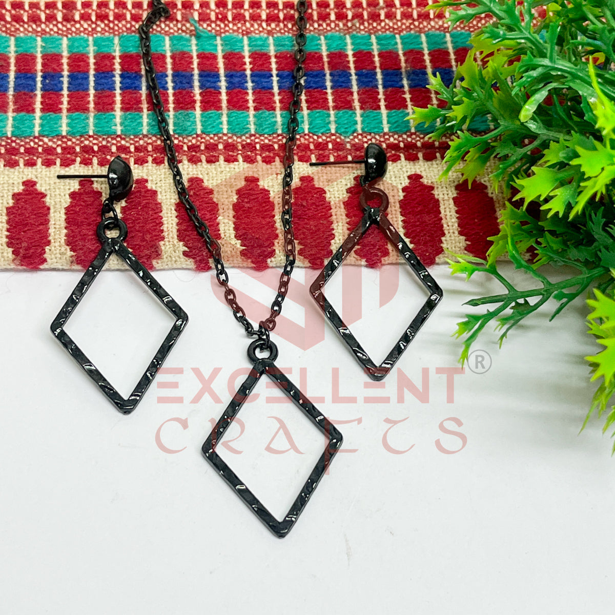 Diamond Shape Pendant Necklace with Earrings Bezel Set