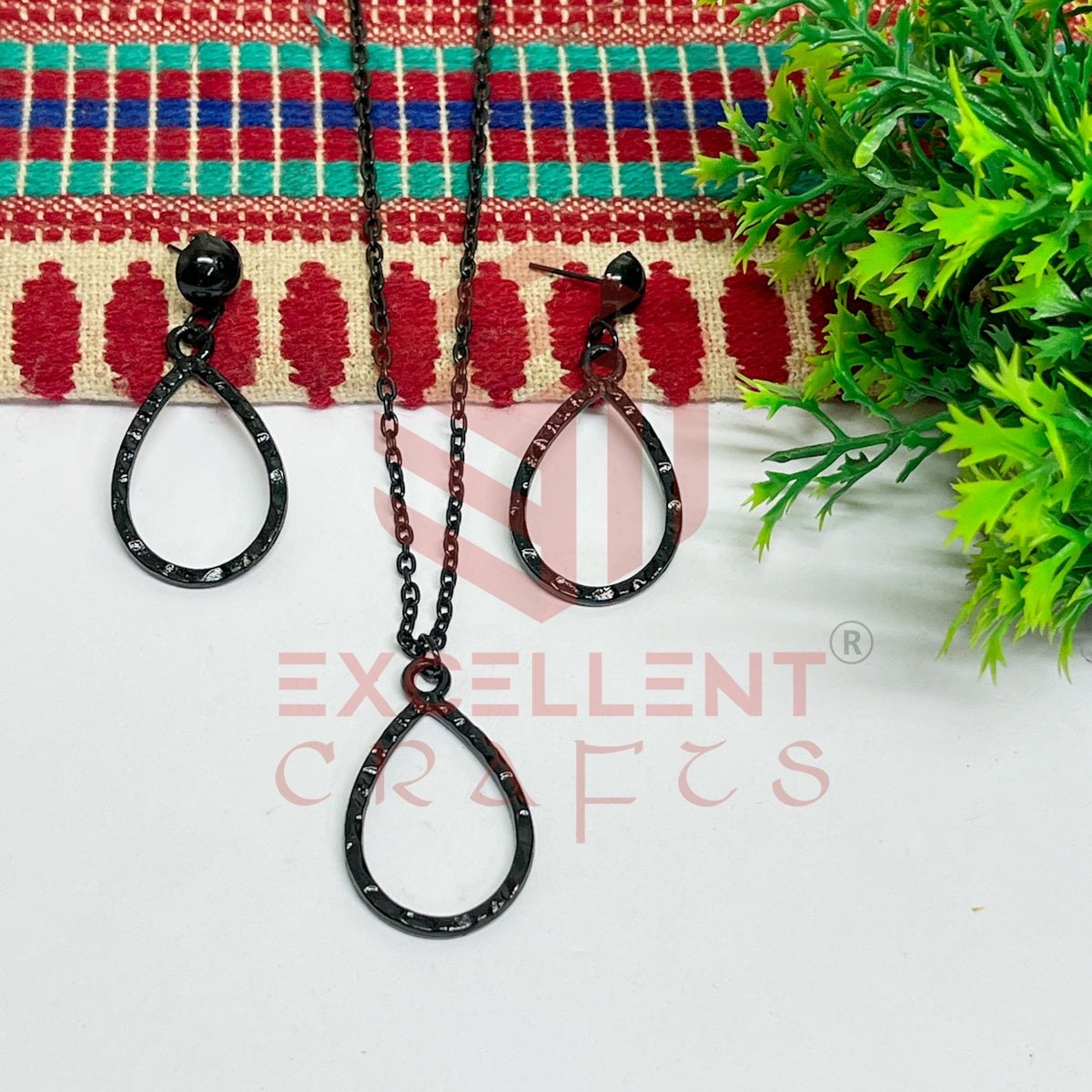 Drop Pendant Necklace with Earrings Bezel Set
