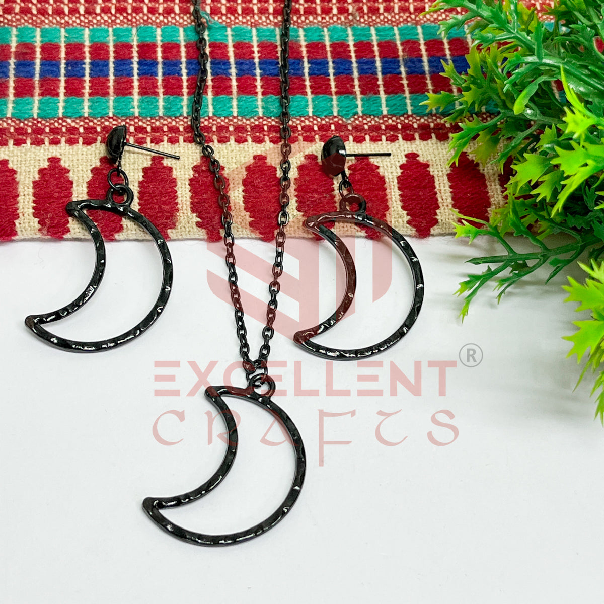 Halfmoon Pendant Necklace with Earrings Bezel Set