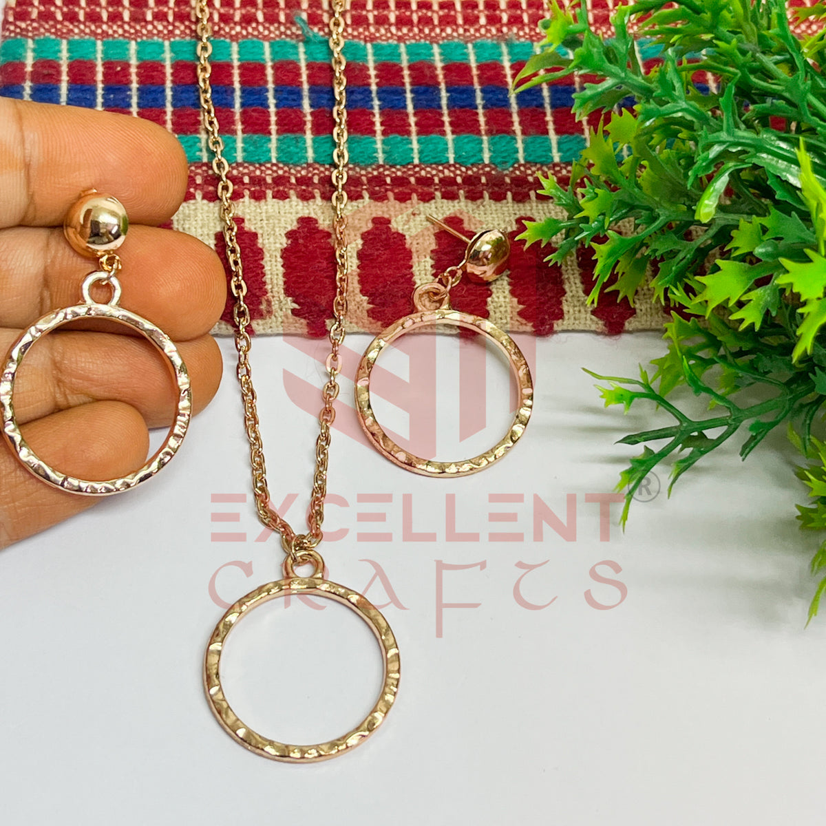 Round Pendant Necklace with Earrings Bezel Set