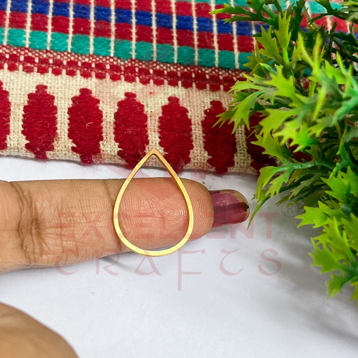 18x25mm Drop Shape Brass Frame - Gold