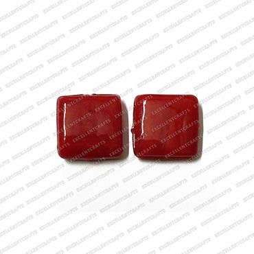 ECMGLBEAD275-14mm-x-14mm-Red-Transparent-Square-Shape-Shiny-Glass-Beads V1