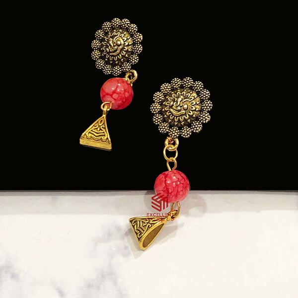 Round Shape Red Color Antique Gold  Finish Textured Glass Bead Bail Necklace Set