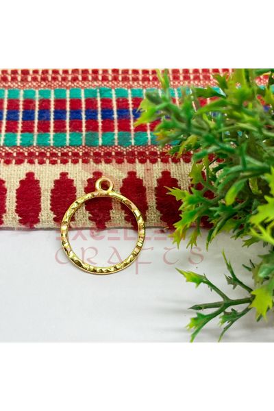 Round Geometric Texture Pendant Bezel  - Gold