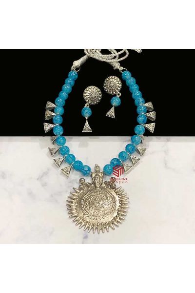 Round Shape Blue Color Antique Silver Finish Textured Glass Bead Bail Necklace Set