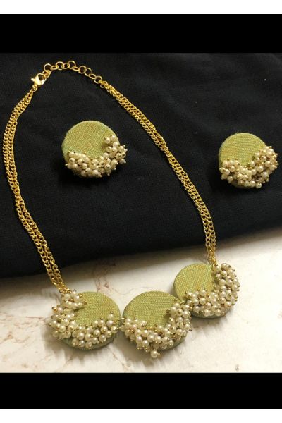 Olive Green Color Pearly Choker with Matching Earring
