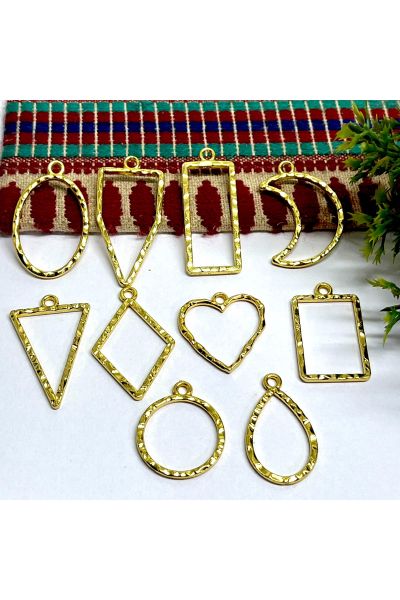 Geometric Texture Pendant Bezels Mixed designs - Gold Finish
