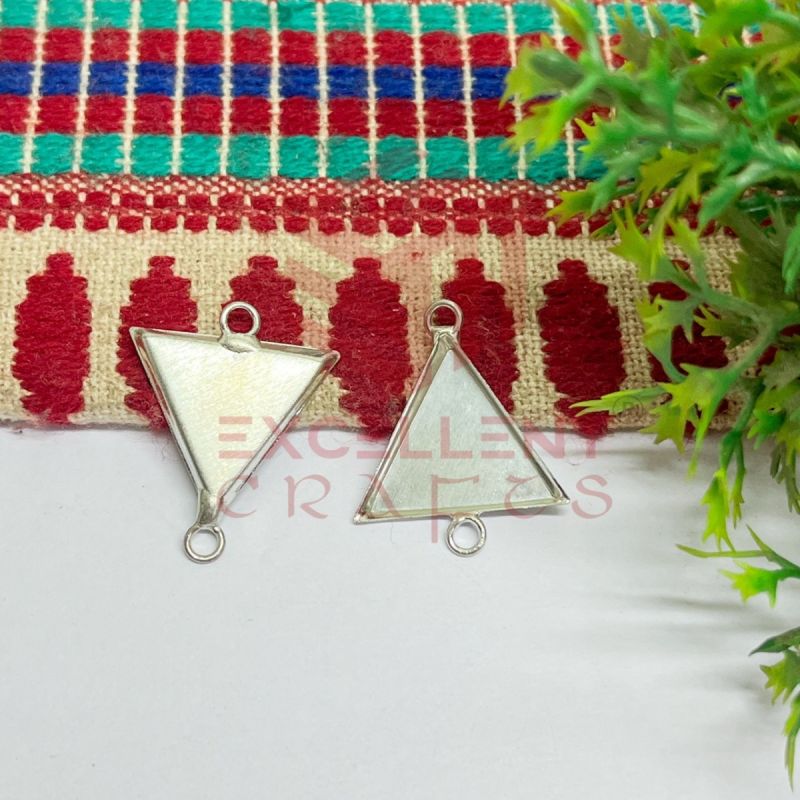 Triangle Shape Cabochon Tray Blank Connector – Silver
