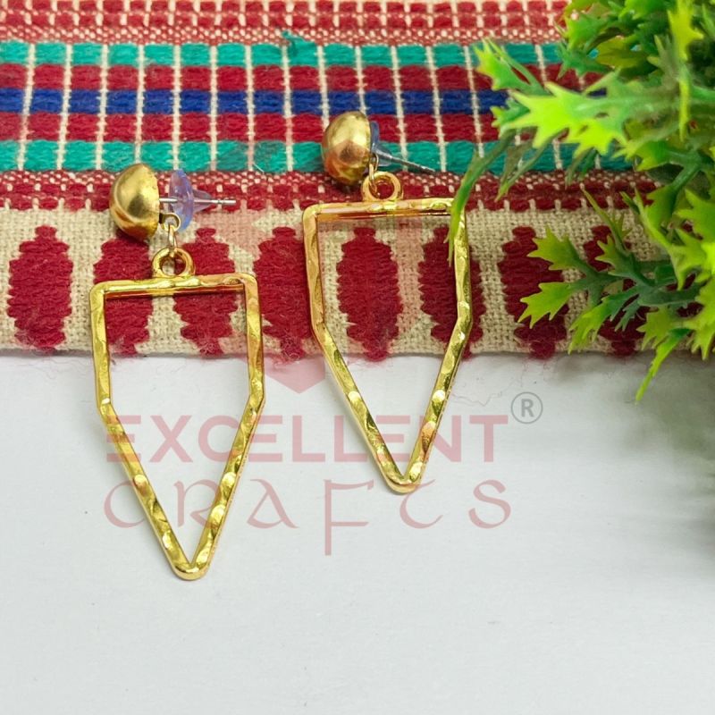 Ball Stud Pentagon / Nib Shape Texture Earring Bezels - (1Pair)