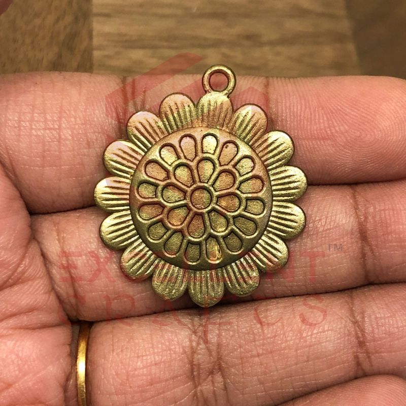 Flower Circle Cabochon Vintage Pendent Bezel-Design-55