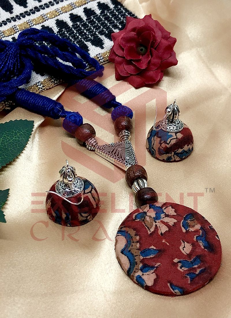 Kalamkari jewellery making top